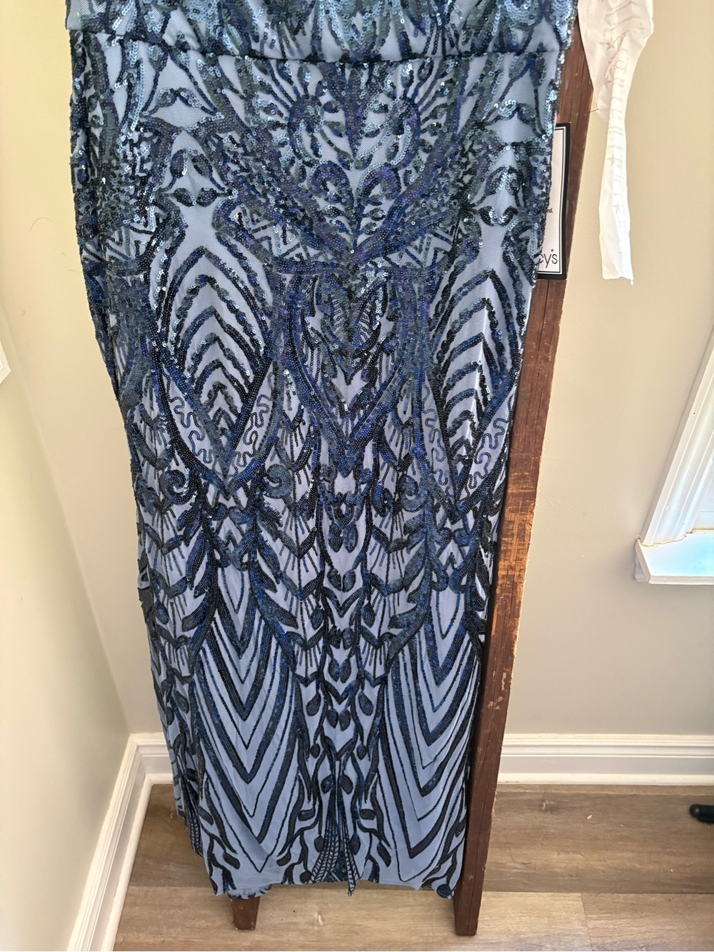 Betsy & Adam Iridescent Navy and Teal Sequin Formal Dress Top - Picture 2 of 5